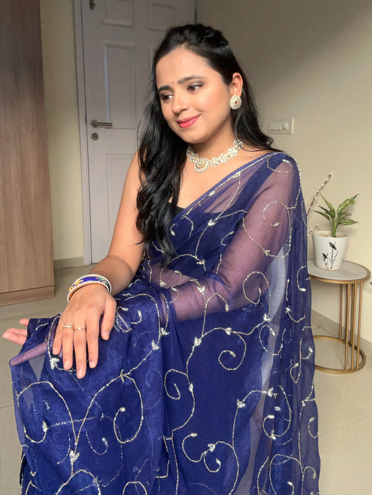 Banno Tera Swagger -Jaal Embroidery Pre-Pleated Shimmer Chiffon Saree