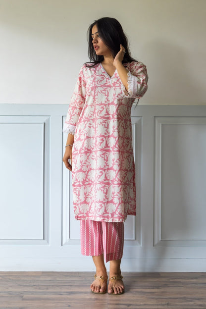 Petal Pink Block Printed Cotton Kurta Set With Pockets