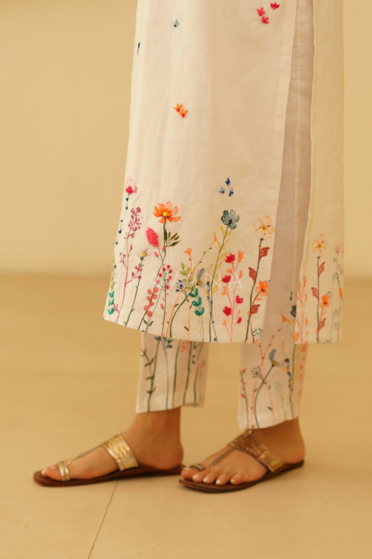Zara Embroidered Kurta Set