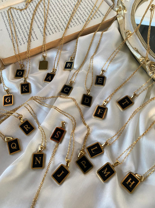 Engrave Delight Classic Black Alphabet Pendants (A-Z)