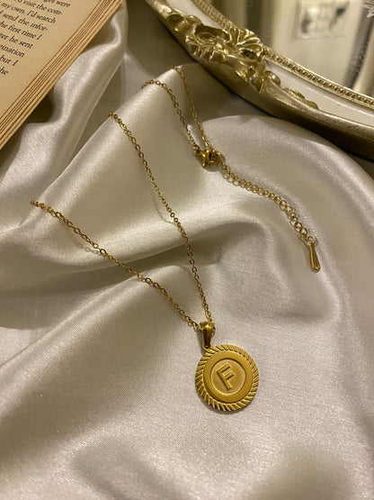 Engrave Delights Curve Molten Gold Neckchains (A-Z)