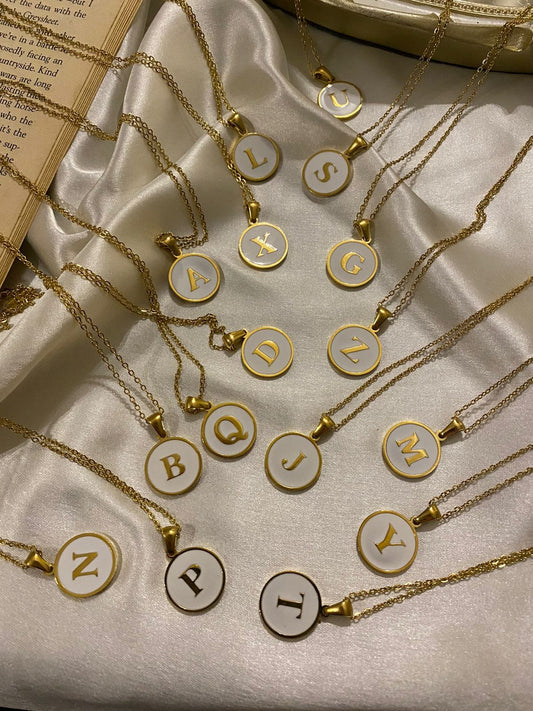 Engrave Delights Curve White Alphabet Pendants (A-Z)