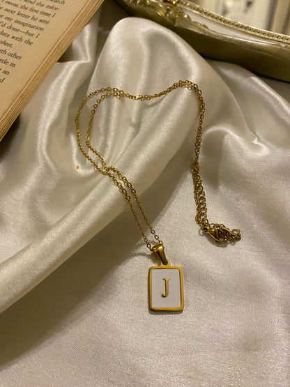 Engrave Delight Classic White Alphabet Pendant (A-Z)