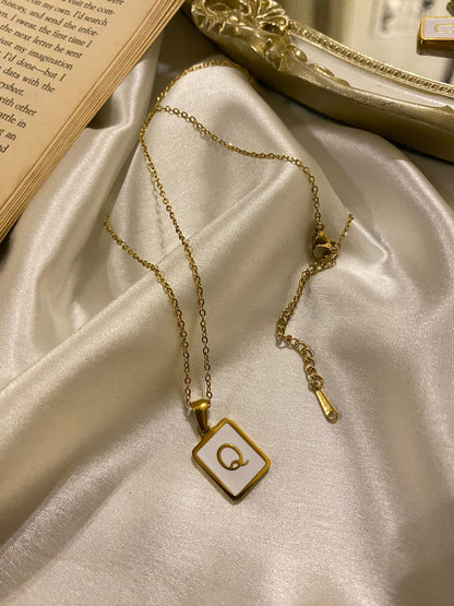 Engrave Delight Classic White Alphabet Pendant (A-Z)