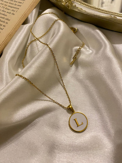 Engrave Delights Curve White Alphabet Pendants (A-Z)
