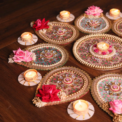 8 Leaf Festive Rangoli