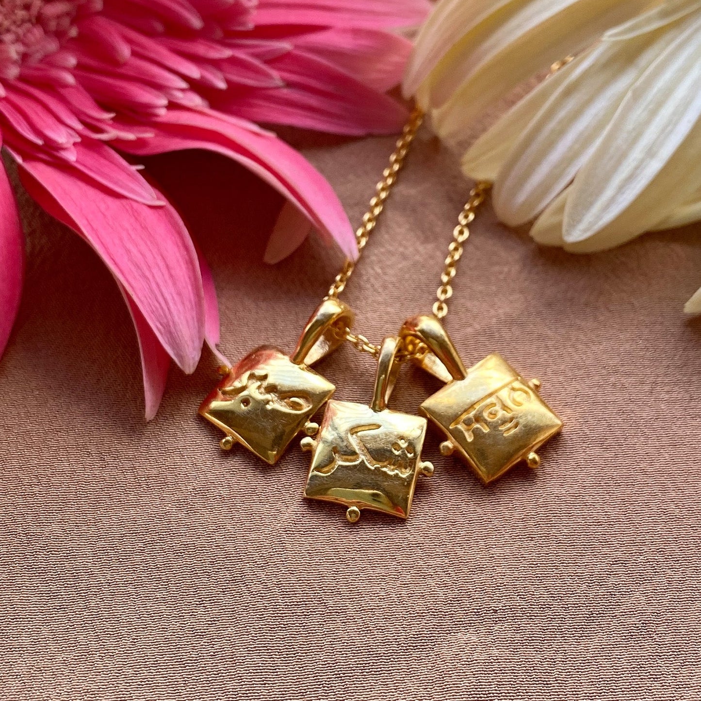 Shukr Fine Silver Pendant