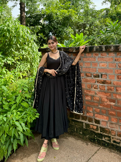 Kala Kurta Set