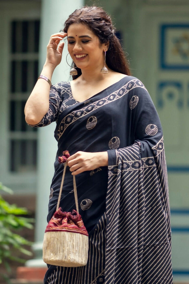 Upcycled Plastic: Girija's Ethnic Batwa