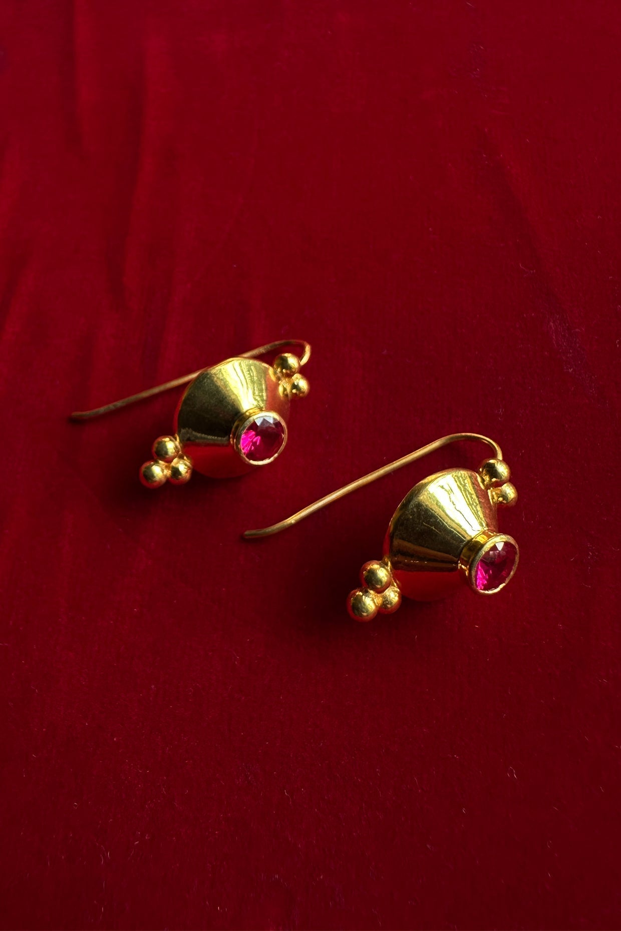 Samriddhi Dot Earrings