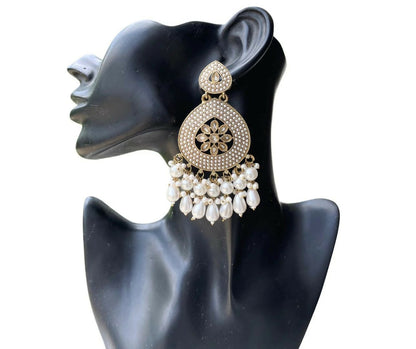 Chaitaly Earrings
