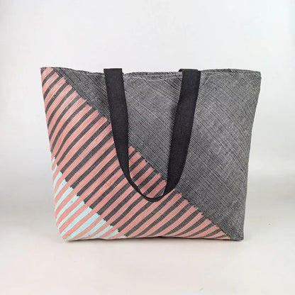 Upcycled_Handwoven_Designer_Beach_Bag_BBD0325-007_PS_W