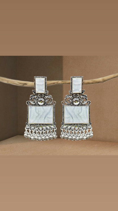 Driva Earrings
