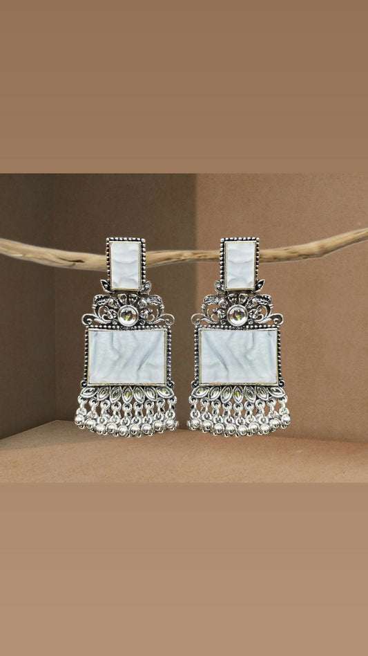 Driva Earrings