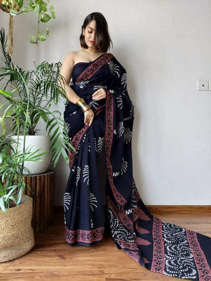 Tropical Charm Cotton Instantwear Pocket Saree