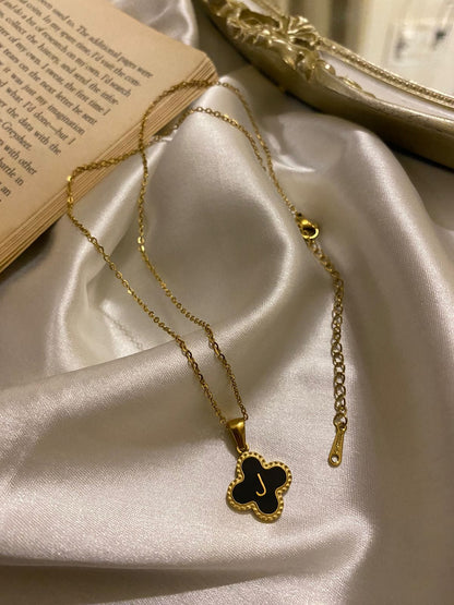 Engrave Delights Clover Leaf Alphabet Pendant (A-Z)