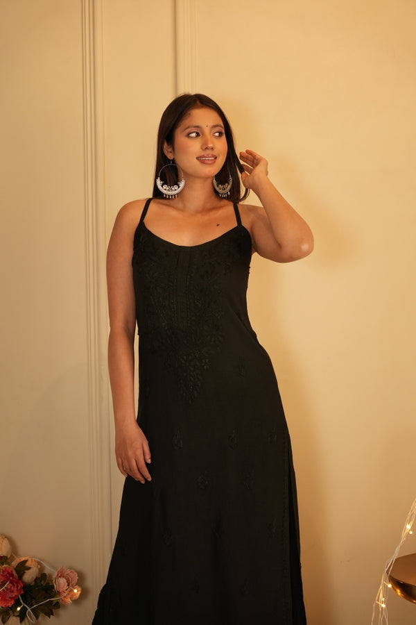 Zia Noodle Strap Chikankari Set