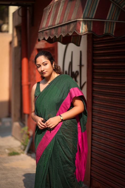 Emerald & Pink Handwoven Mulmul Cotton Saree