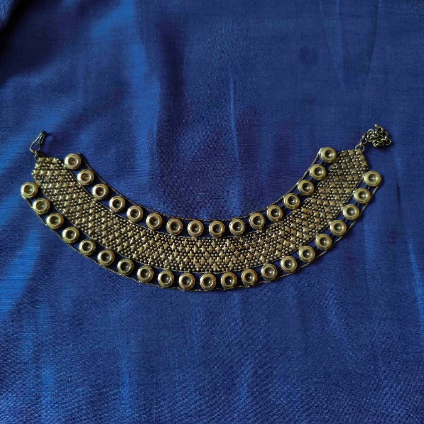 Gold Studded Collar Necklace