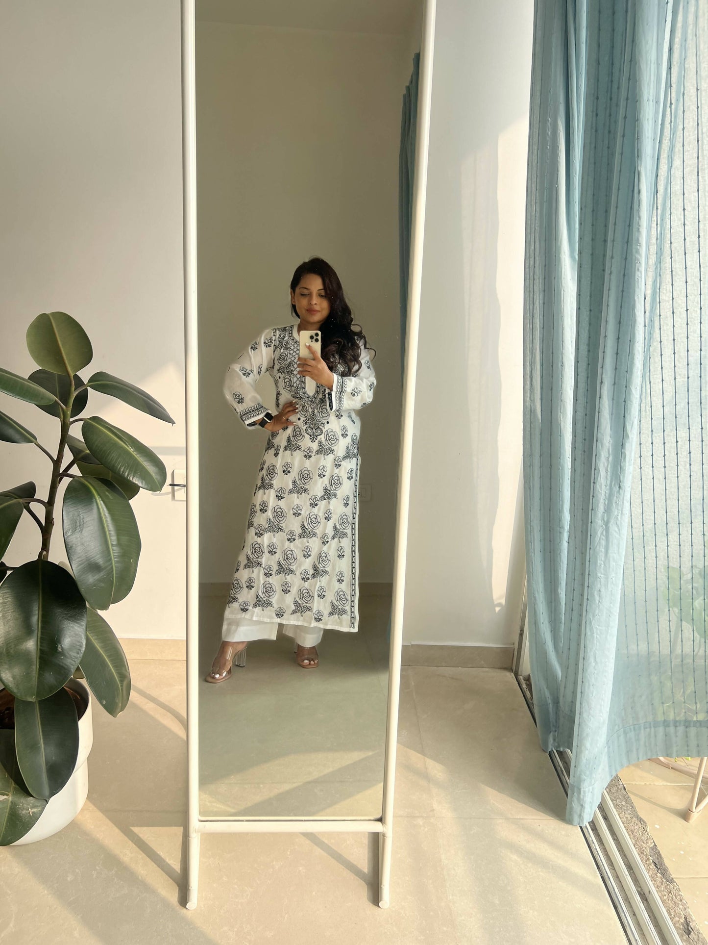 Rose Chikankari Muslin Kurta