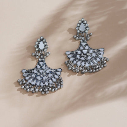 Oxidized Mirror Rizza Chandbalis Earrings (White)