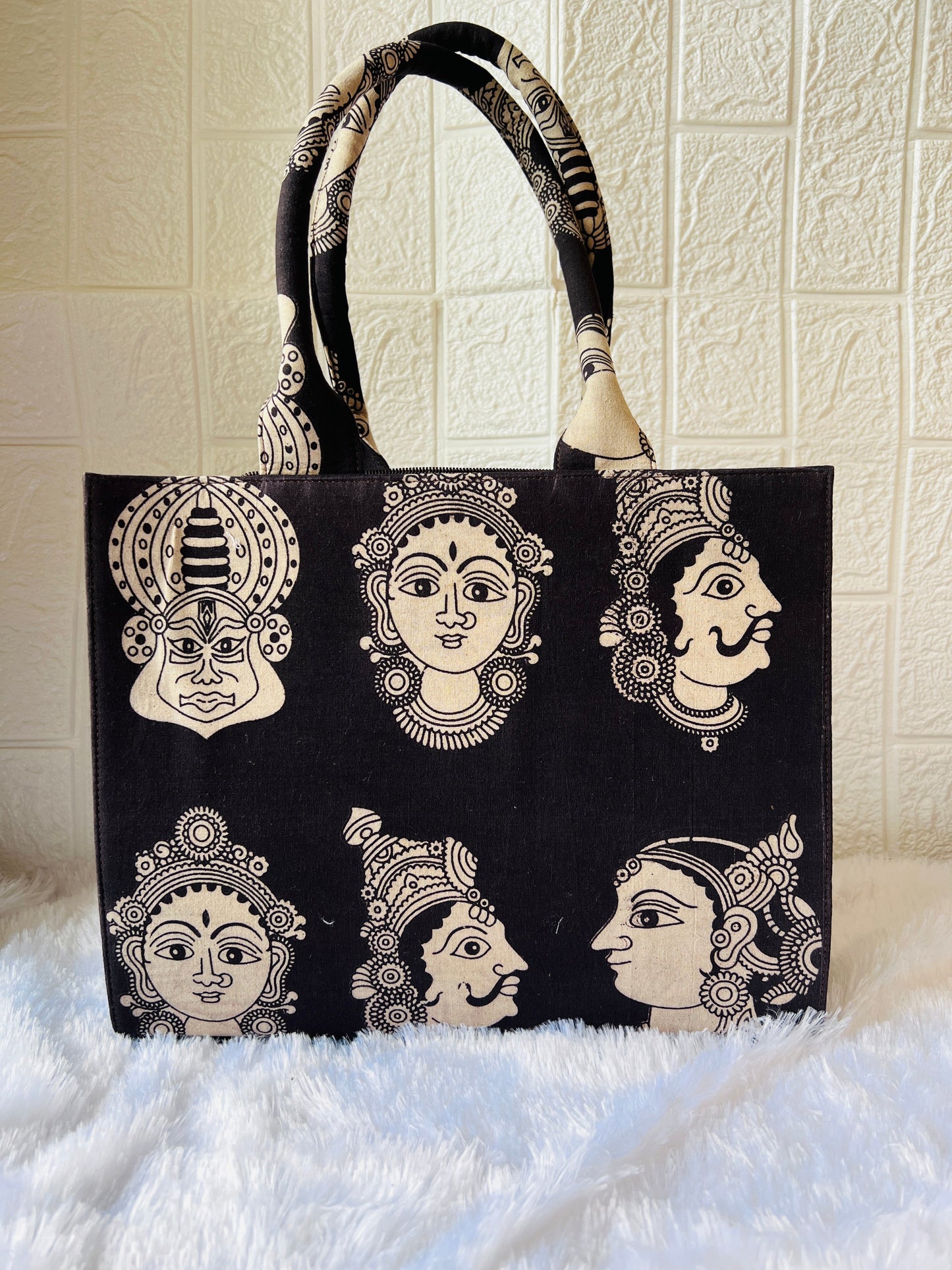 Katahk Print Box Bag