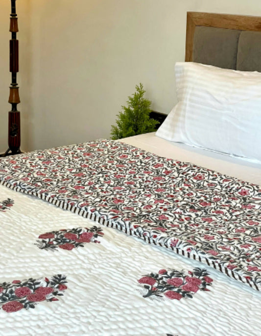 Shahdara Quilt cum Bedcover