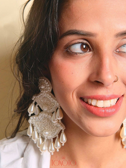 Keya Earring