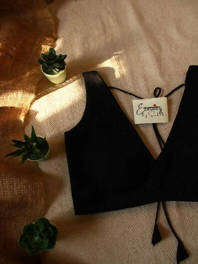 Evergreen Black Cotton Sleeveless Blouse