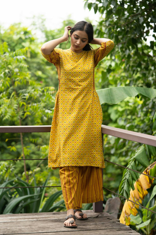 Kesari Kurta Set
