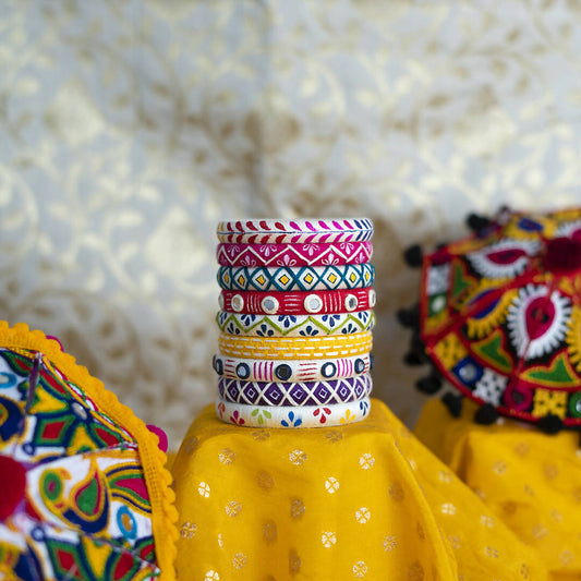 Kriti Pastel Tone Bangle Set