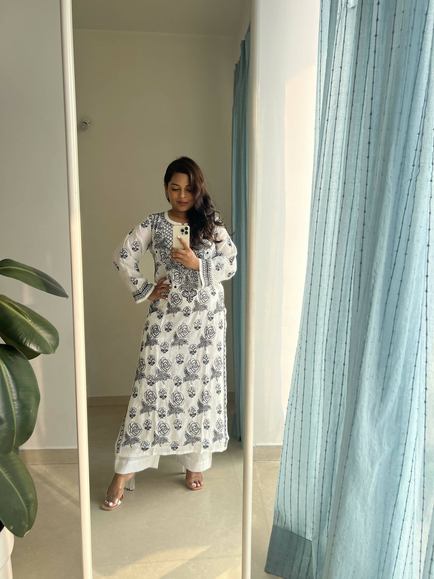Rose Chikankari Muslin Kurta