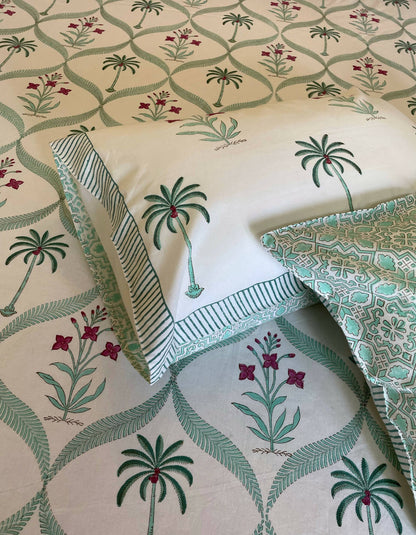 Emerald Mughal Jaal Bedsheet Set